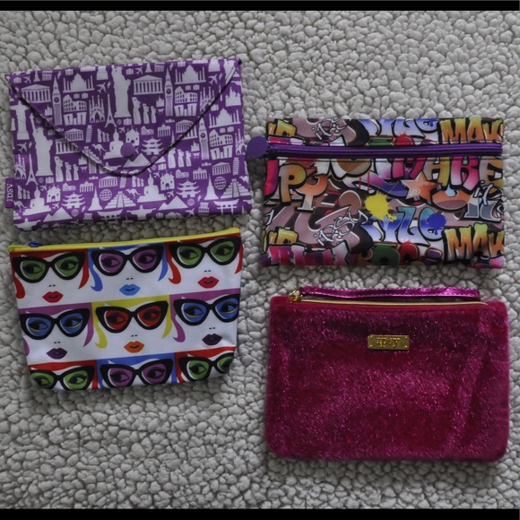 9 IPSY Makeup Bags!! BUNDLE (Or Separate) OBO - Picture 3 of 5